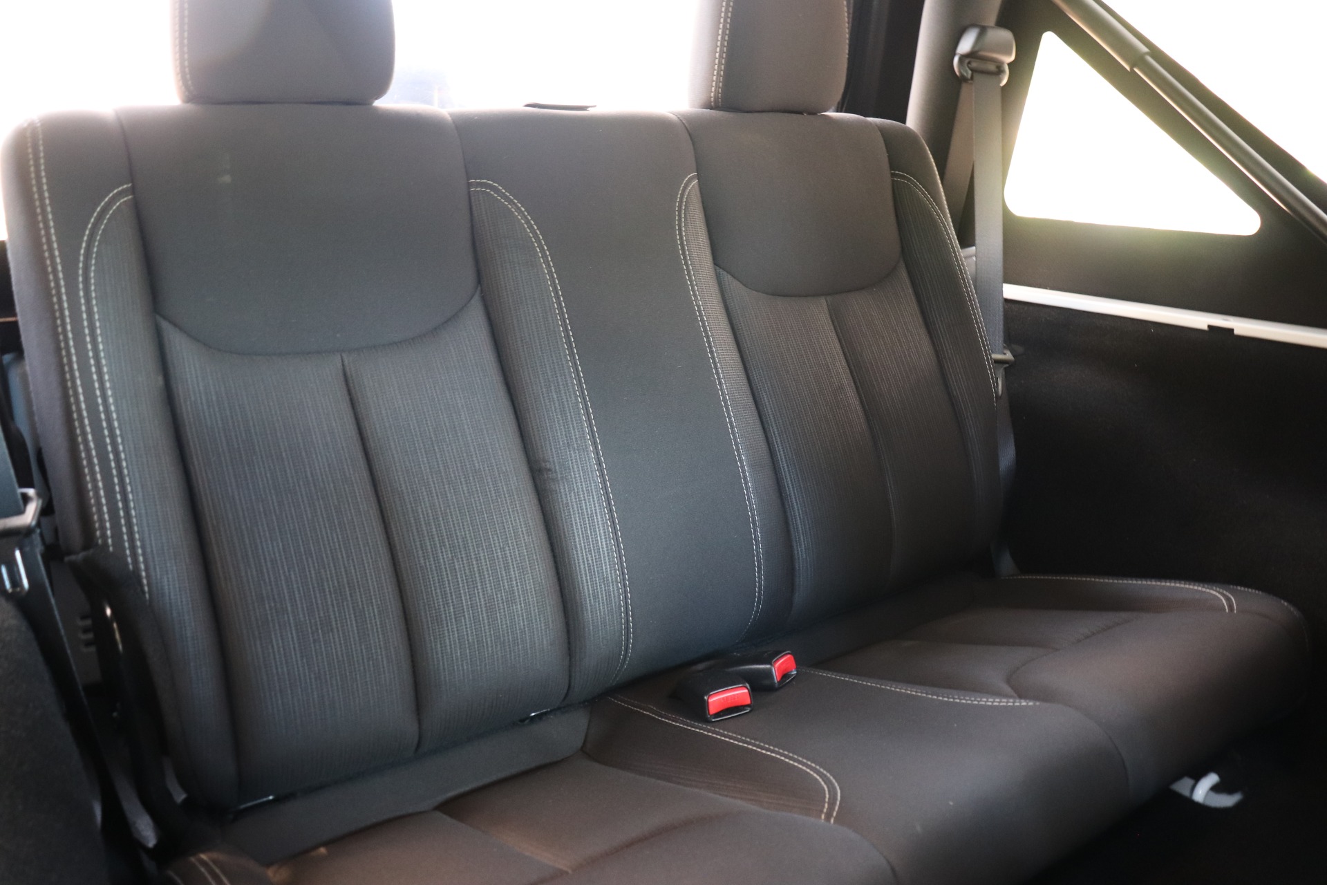 Used-2016-Jeep-Wrangler-Sahara (9)