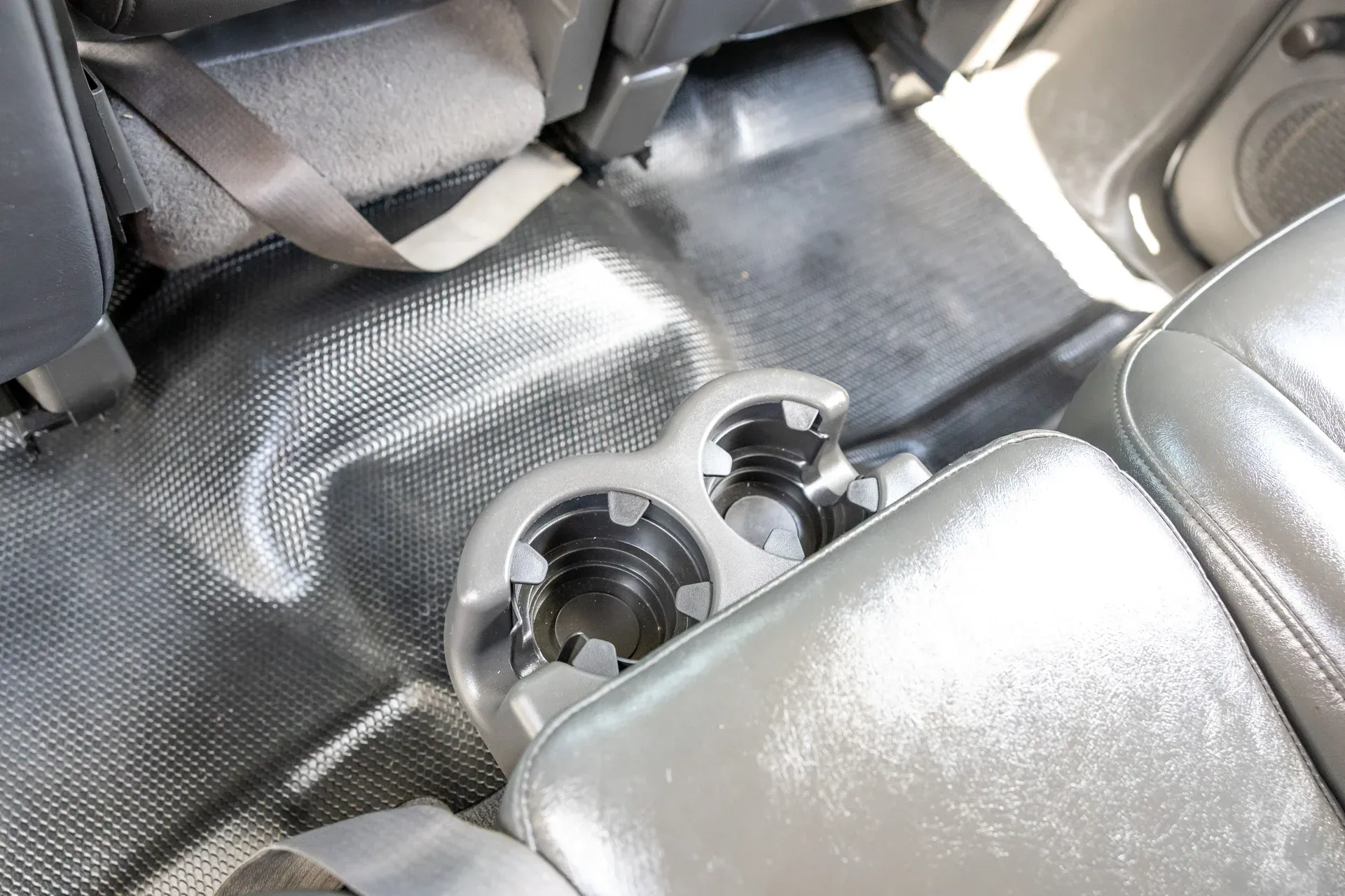 imgi_111_2003-chevrolet-silverado-3500-crew-cab-167-wb-4wd-drw