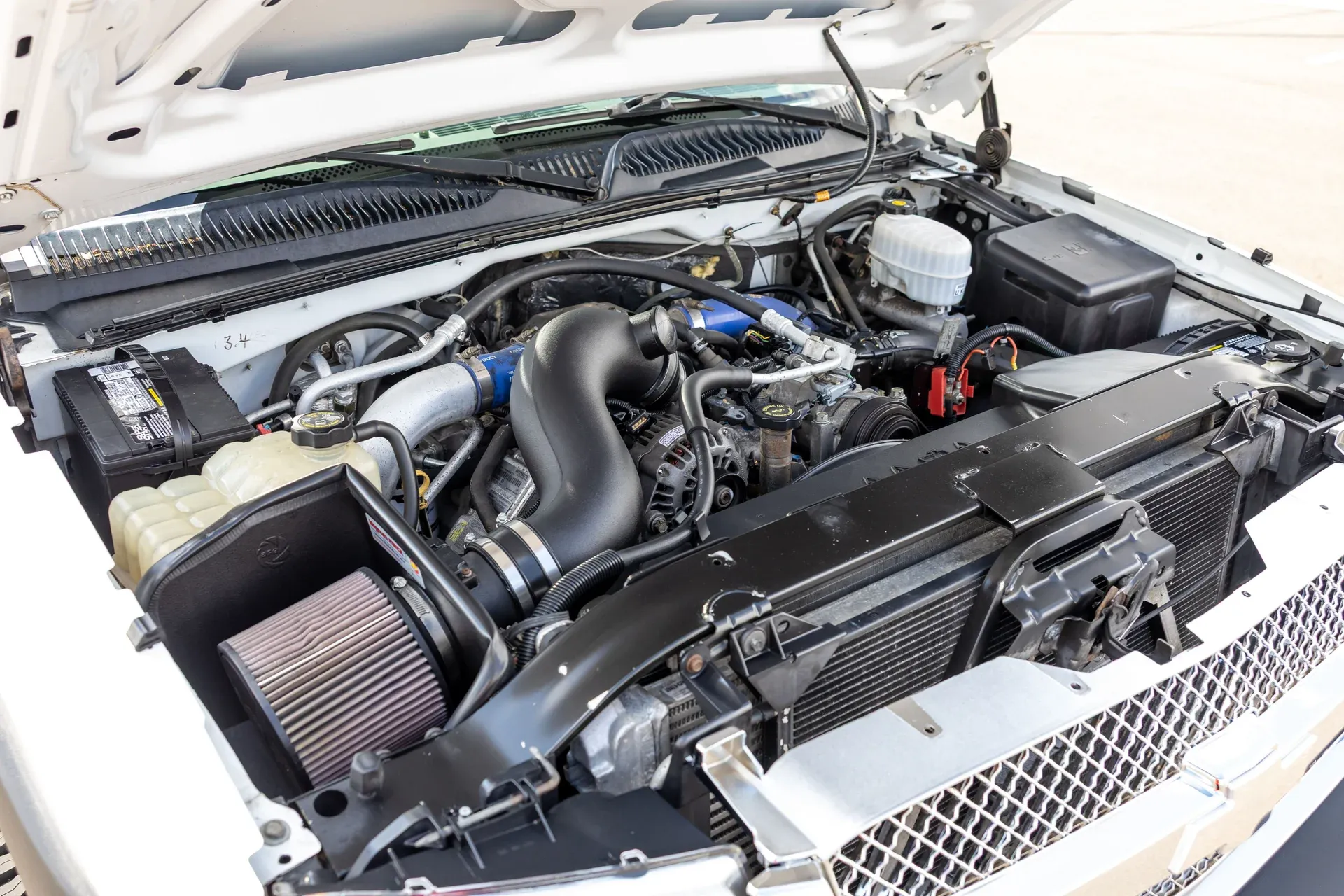 imgi_121_2003-chevrolet-silverado-3500-crew-cab-167-wb-4wd-drw