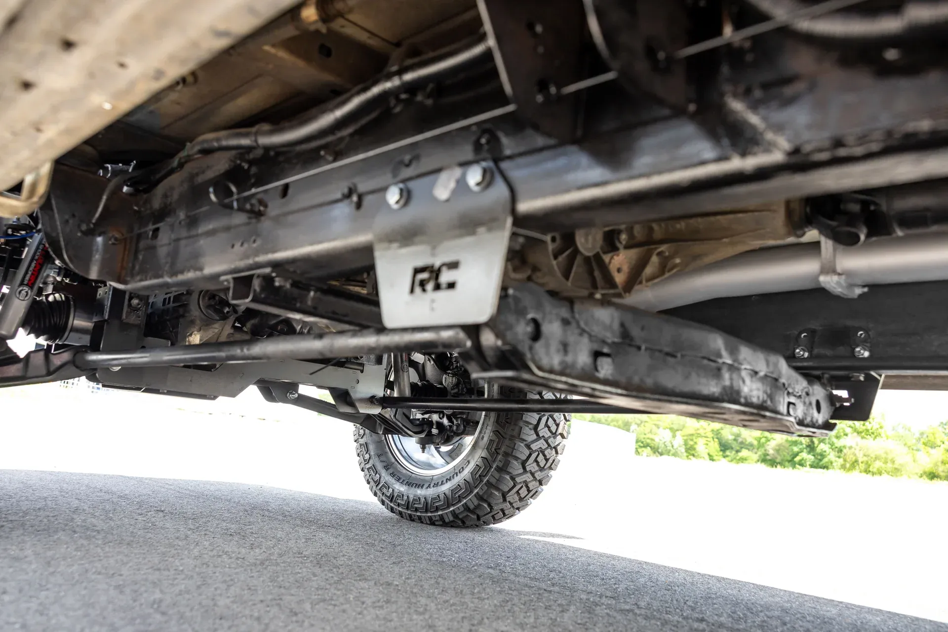 imgi_126_2003-chevrolet-silverado-3500-crew-cab-167-wb-4wd-drw