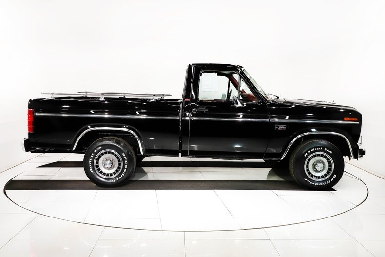 imgi_19_1985-ford-f150-xlt-lariat