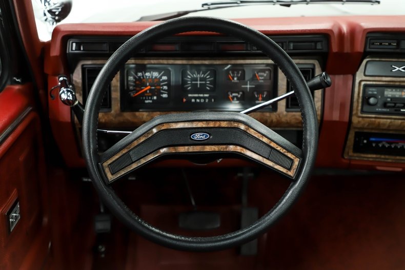 imgi_20_1985-ford-f150-xlt-lariat