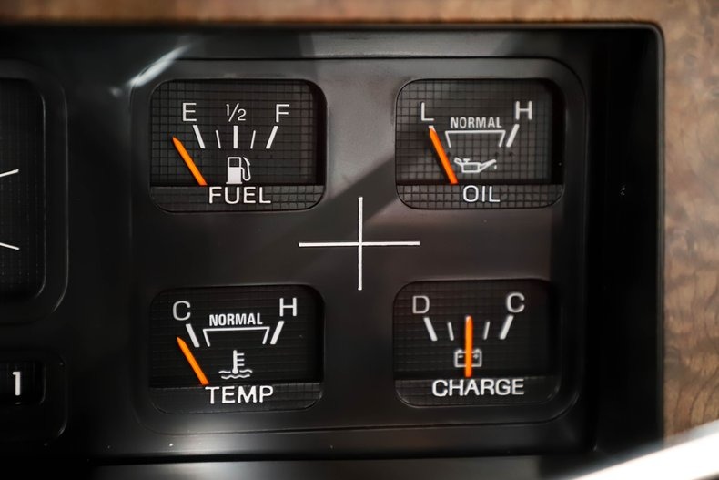 imgi_24_1985-ford-f150-xlt-lariat