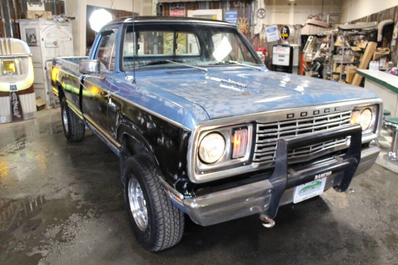 imgi_29_1977-dodge-d150-pickup-4x4-power-wagon