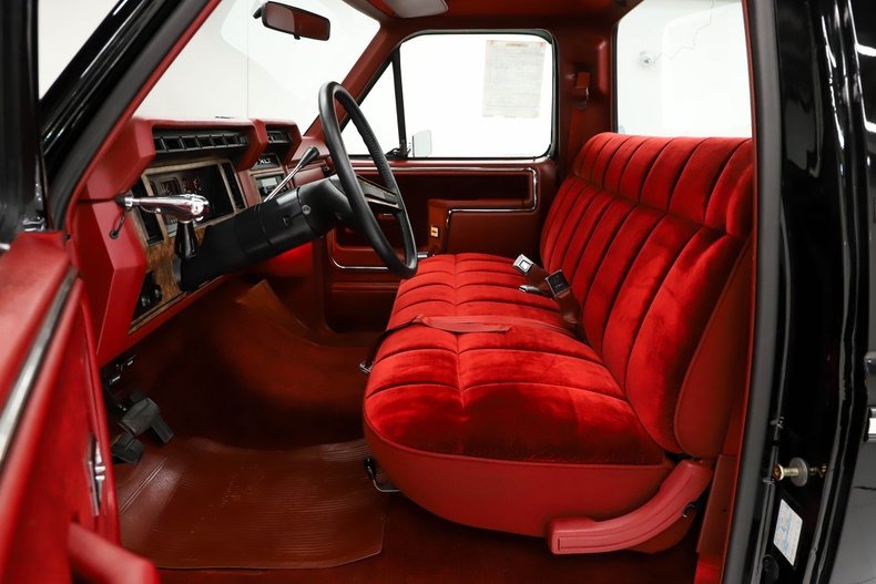 imgi_32_1985-ford-f150-xlt-lariat