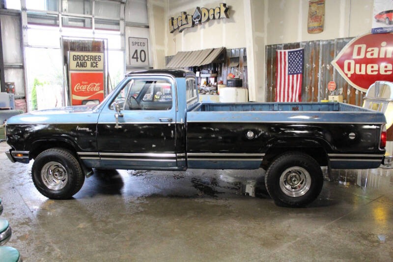 imgi_34_1977-dodge-d150-pickup-4x4-power-wagon