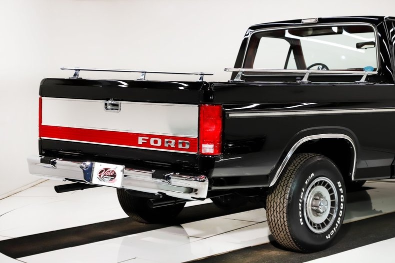 imgi_35_1985-ford-f150-xlt-lariat