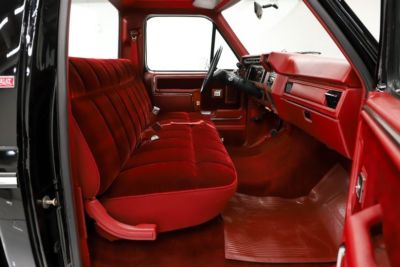 imgi_47_1985-ford-f150-xlt-lariat