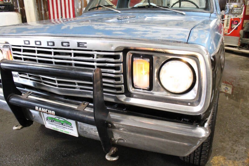 imgi_54_1977-dodge-d150-pickup-4x4-power-wagon
