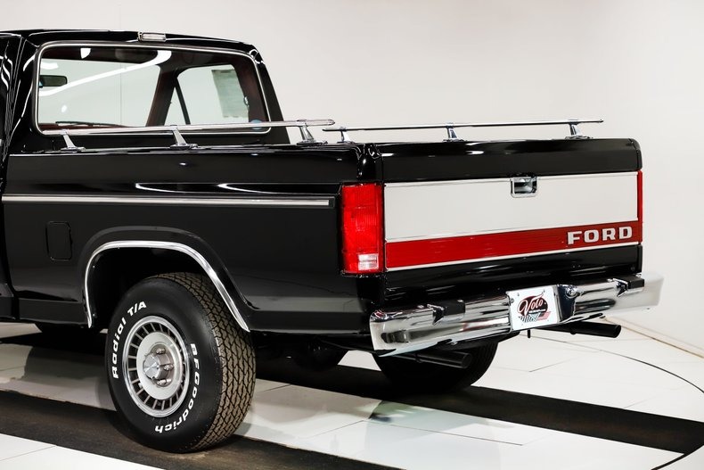 imgi_57_1985-ford-f150-xlt-lariat