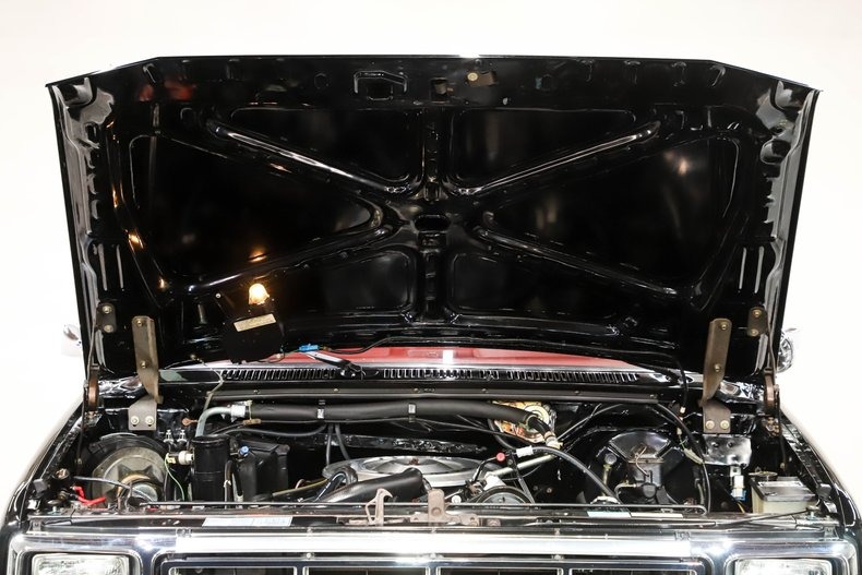imgi_66_1985-ford-f150-xlt-lariat