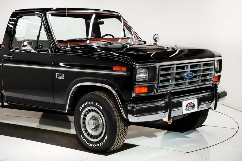 imgi_69_1985-ford-f150-xlt-lariat