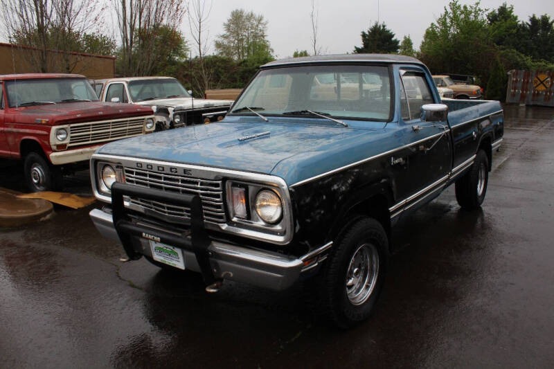 imgi_6_1977-dodge-d150-pickup-4x4-power-wagon