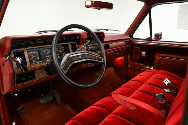 imgi_6_1985-ford-f150-xlt-lariat