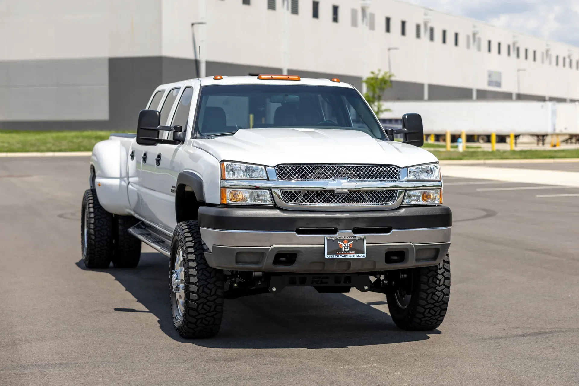 imgi_74_2003-chevrolet-silverado-3500-crew-cab-167-wb-4wd-drw