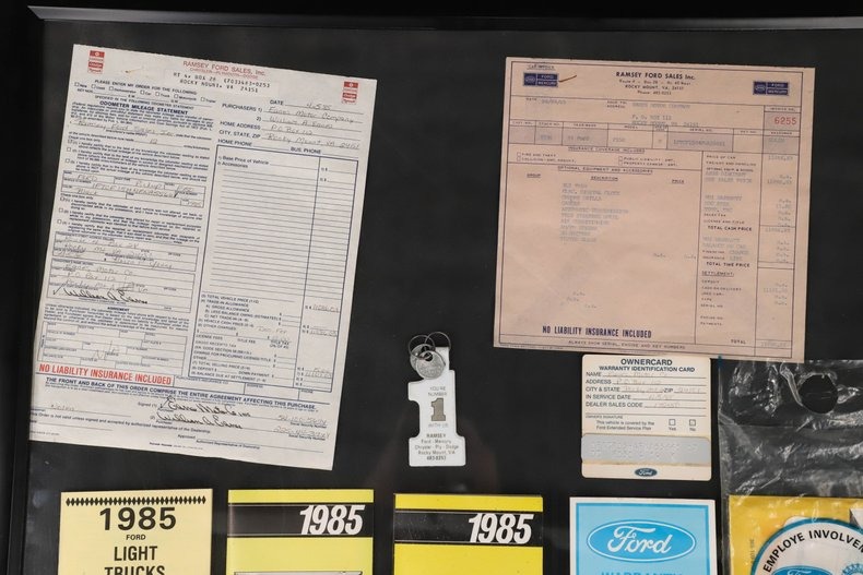 imgi_99_1985-ford-f150-xlt-lariat
