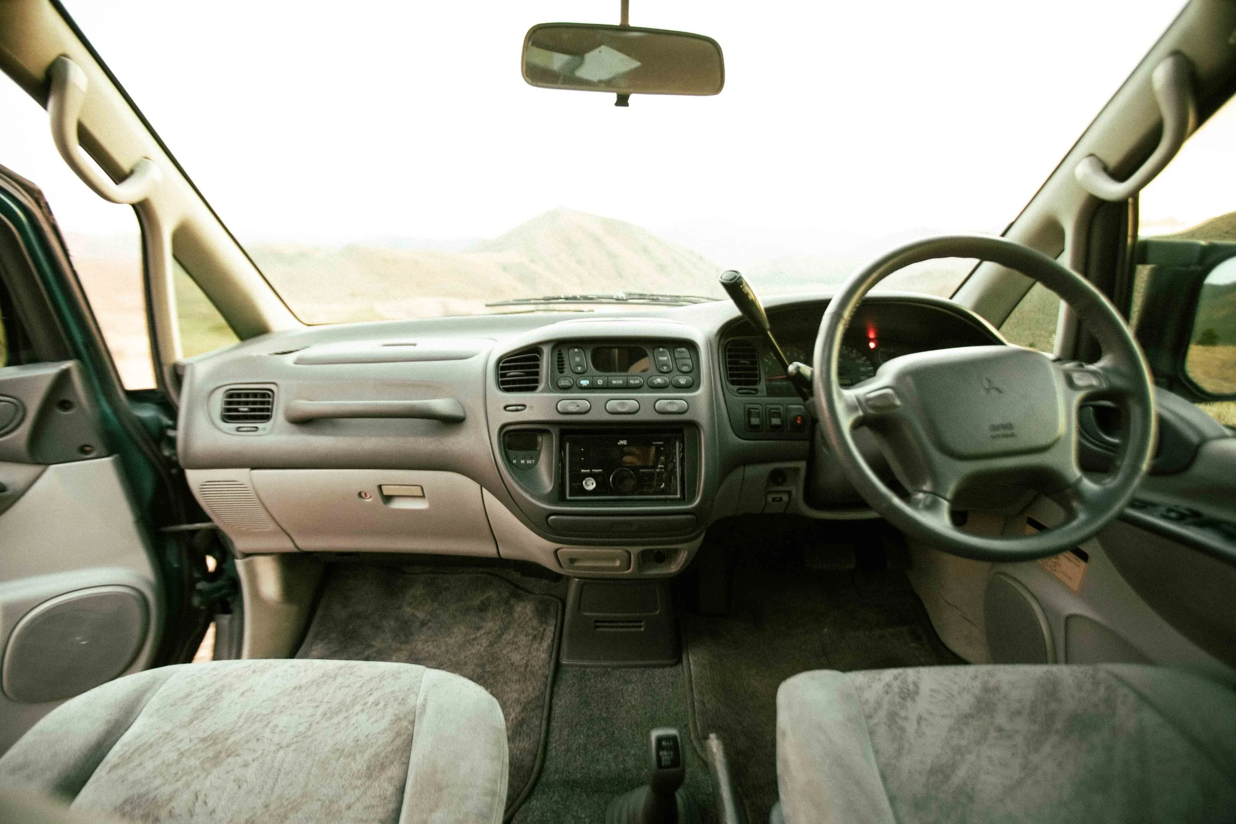 kimono-mitsubishi-delica-for-sale-17