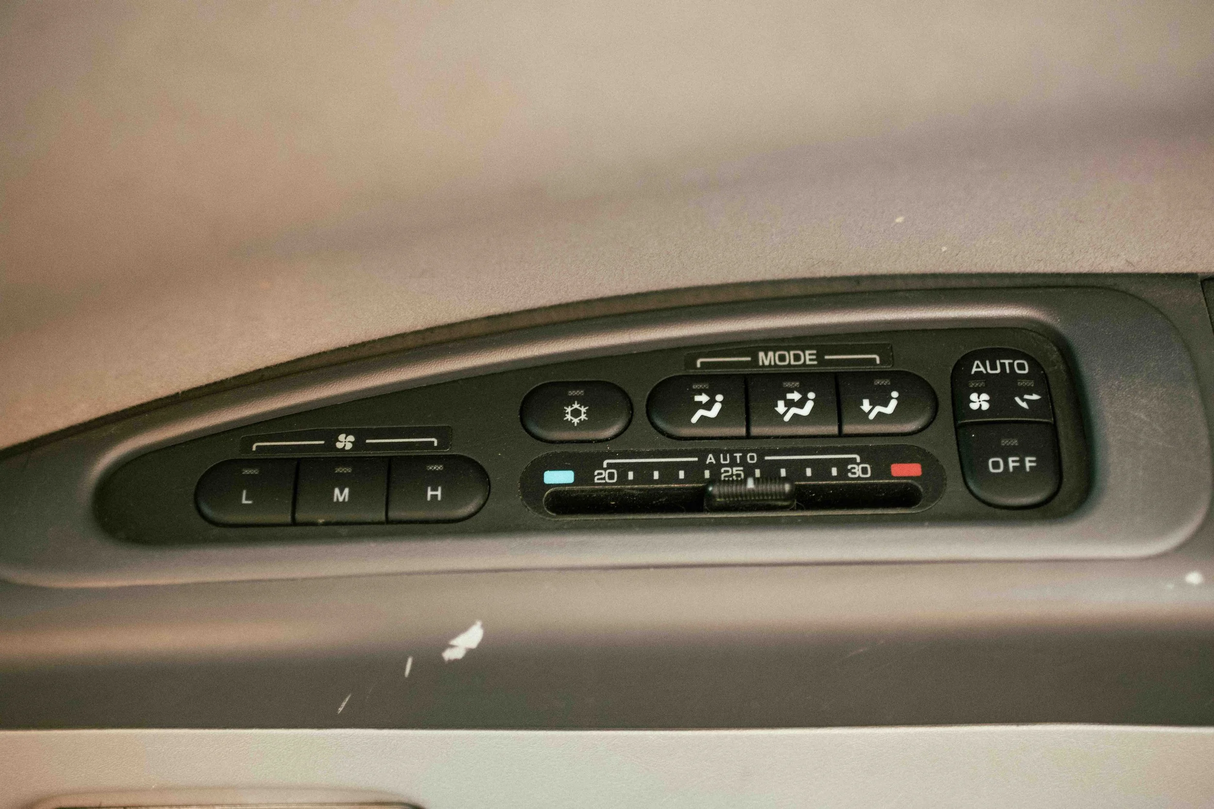 kimono-mitsubishi-delica-for-sale-28