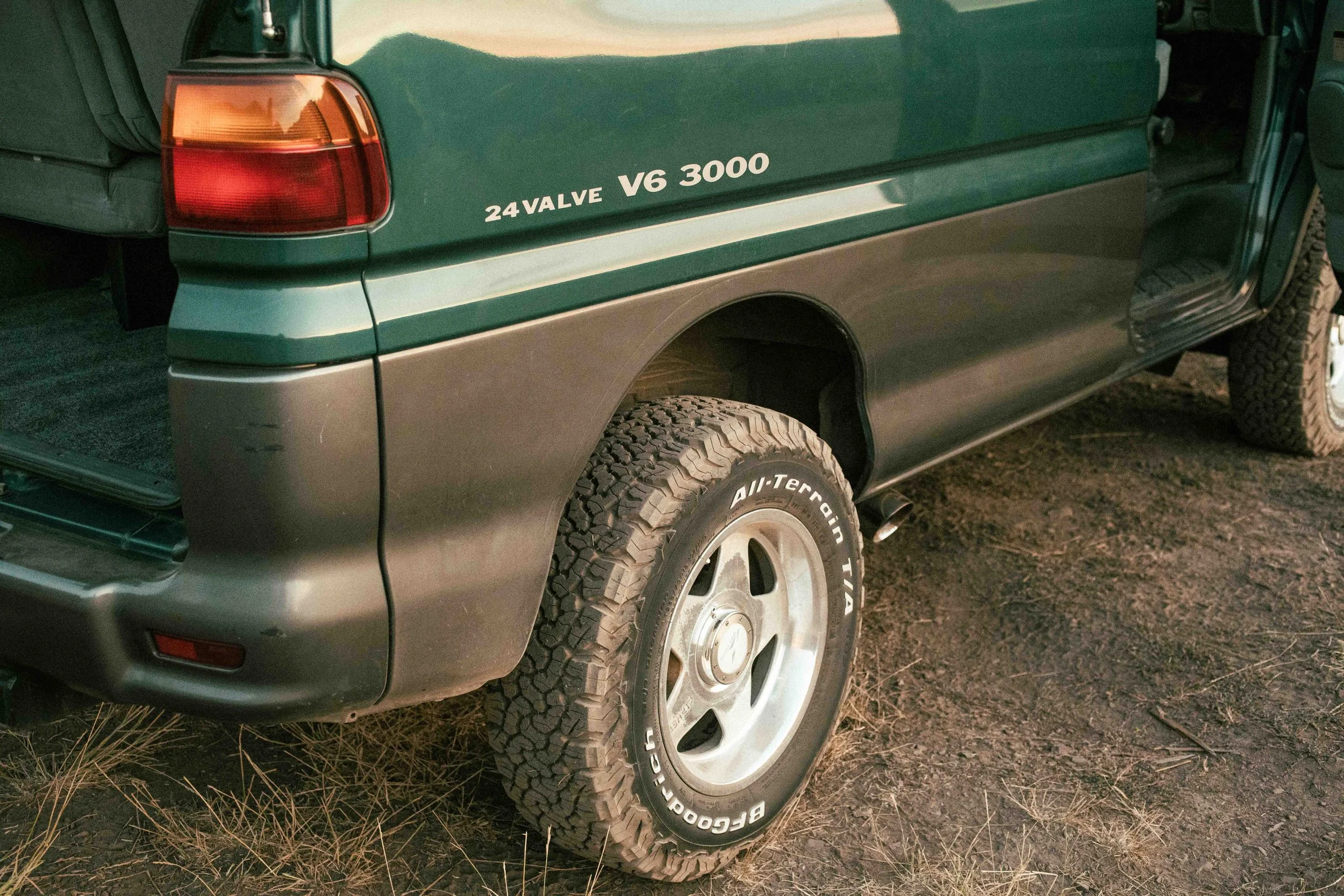 kimono-mitsubishi-delica-for-sale-48