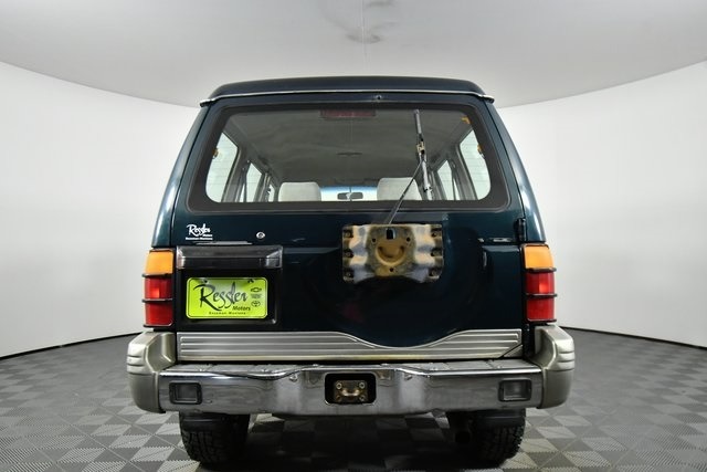 pre-owned-1997-mitsubishi-montero-ls-for-sale-bozeman-mt-11