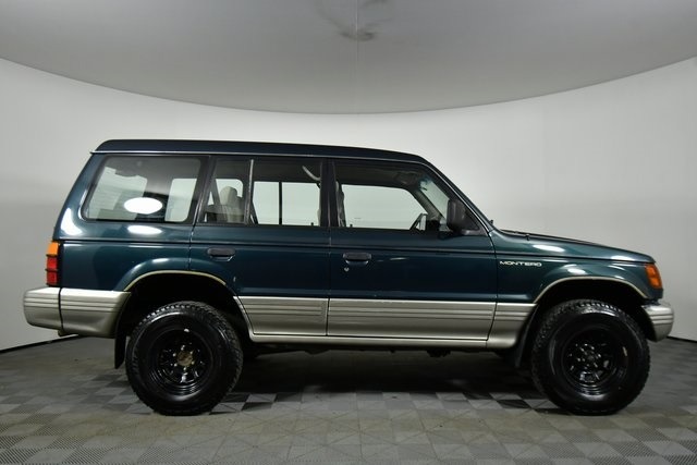 pre-owned-1997-mitsubishi-montero-ls-for-sale-bozeman-mt-14
