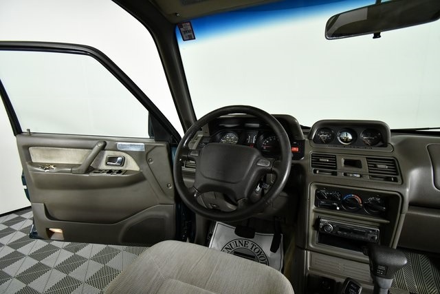 pre-owned-1997-mitsubishi-montero-ls-for-sale-bozeman-mt-18