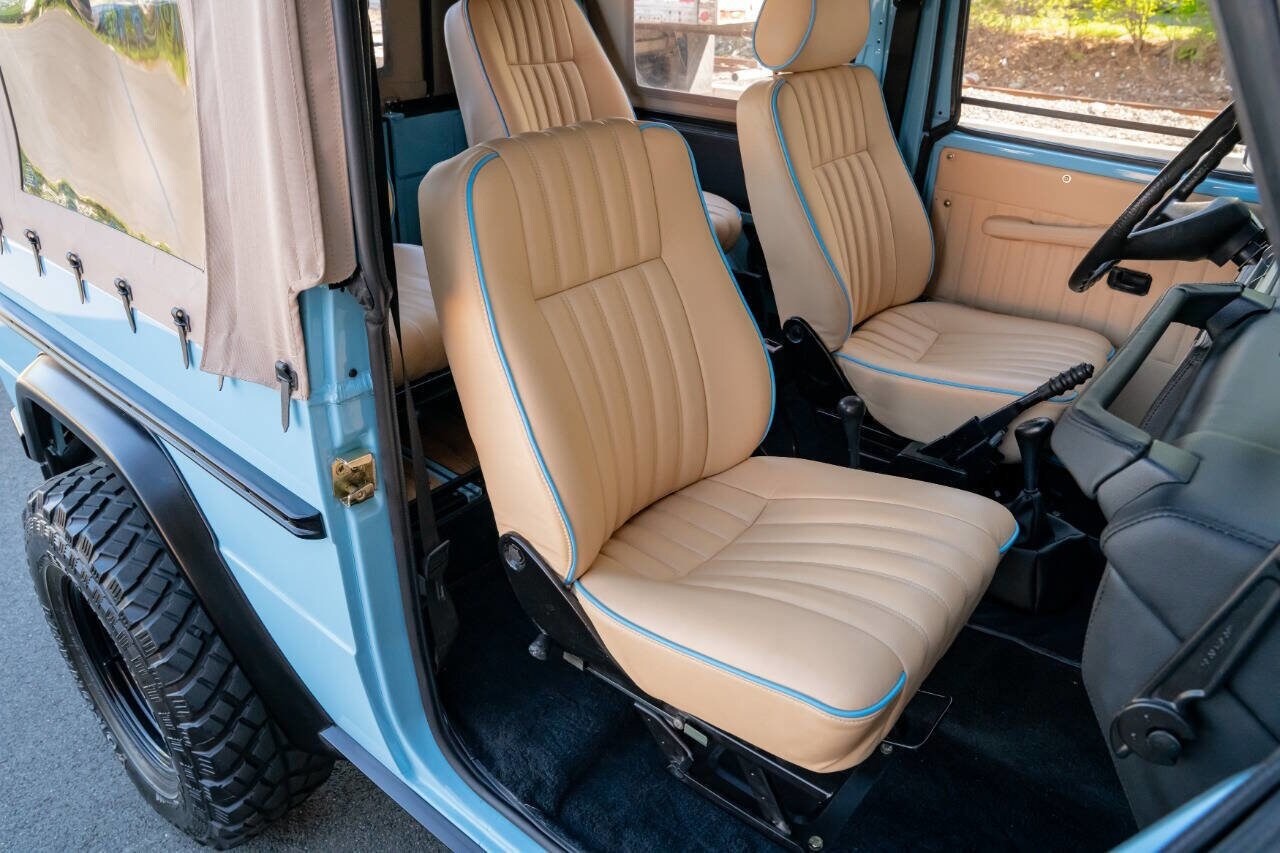 restored-1990-mercedes-benz-250gd-for-sale (29)