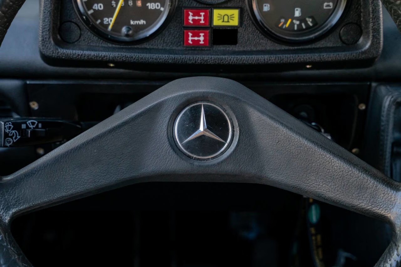 restored-1990-mercedes-benz-250gd-for-sale (40)