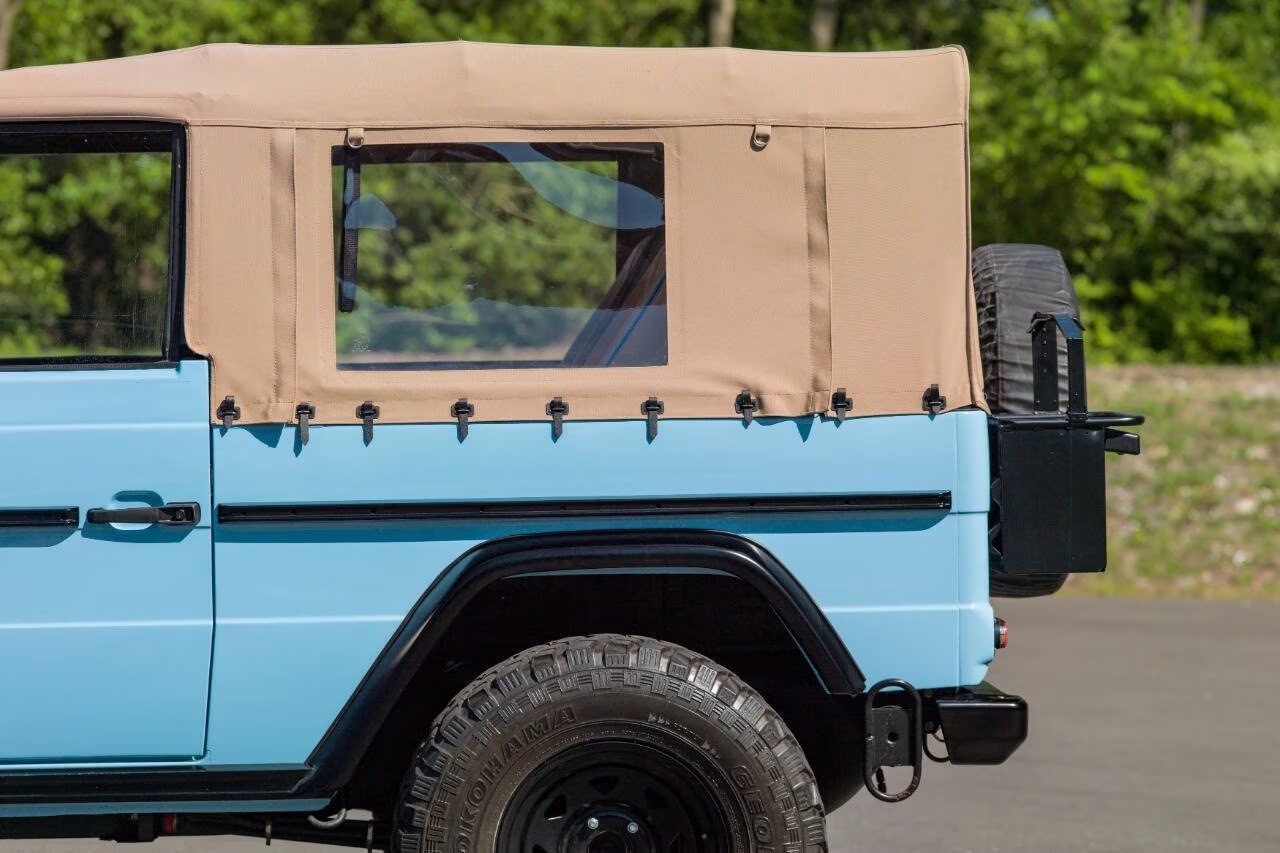 restored-1990-mercedes-benz-250gd-for-sale (72)