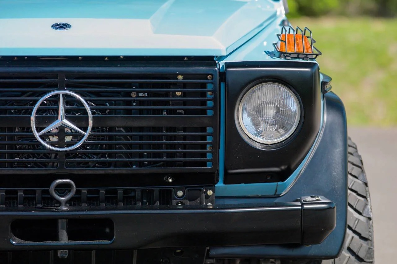 restored-1990-mercedes-benz-250gd-for-sale (85)