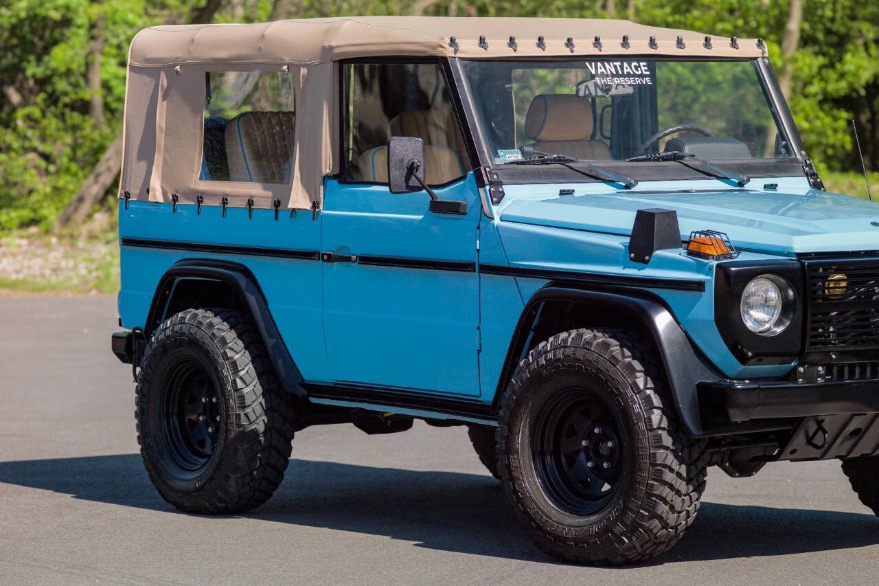 restored-1990-mercedes-benz-250gd-for-sale (90)