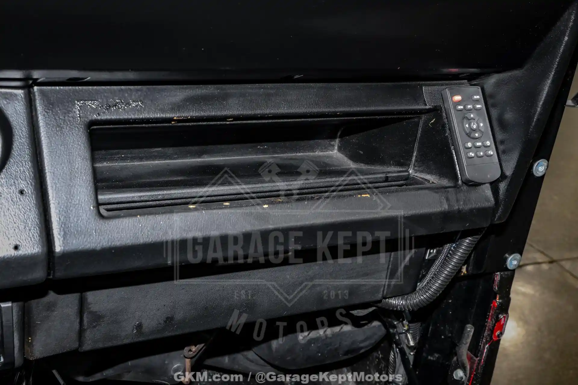 supercharged-1995-jeep-wrangler-for-sale-grand-rapids-mi-104