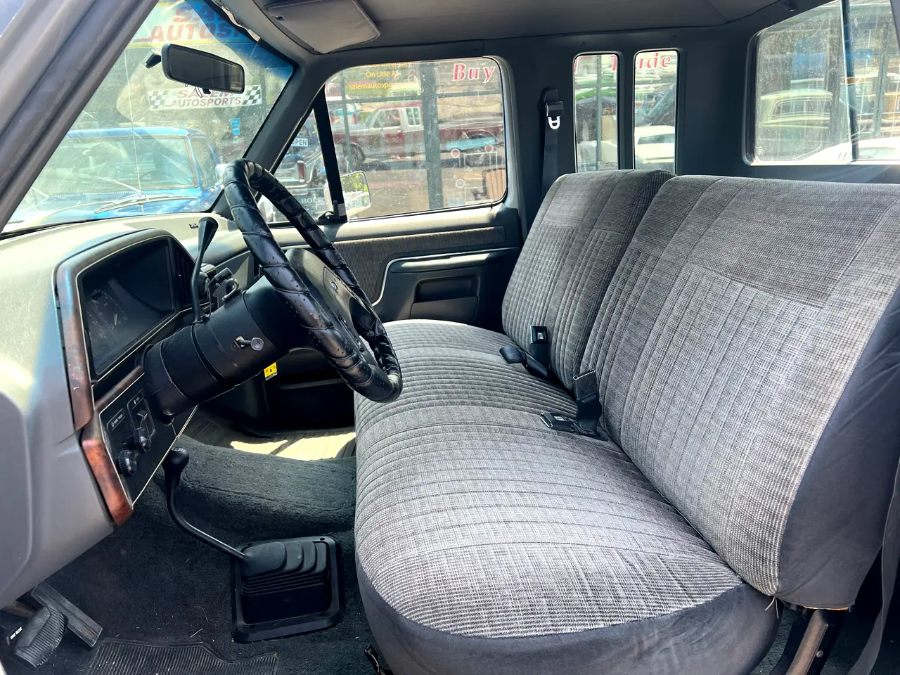 used-1989-ford-heavy-duty-4x4-for-sale-06
