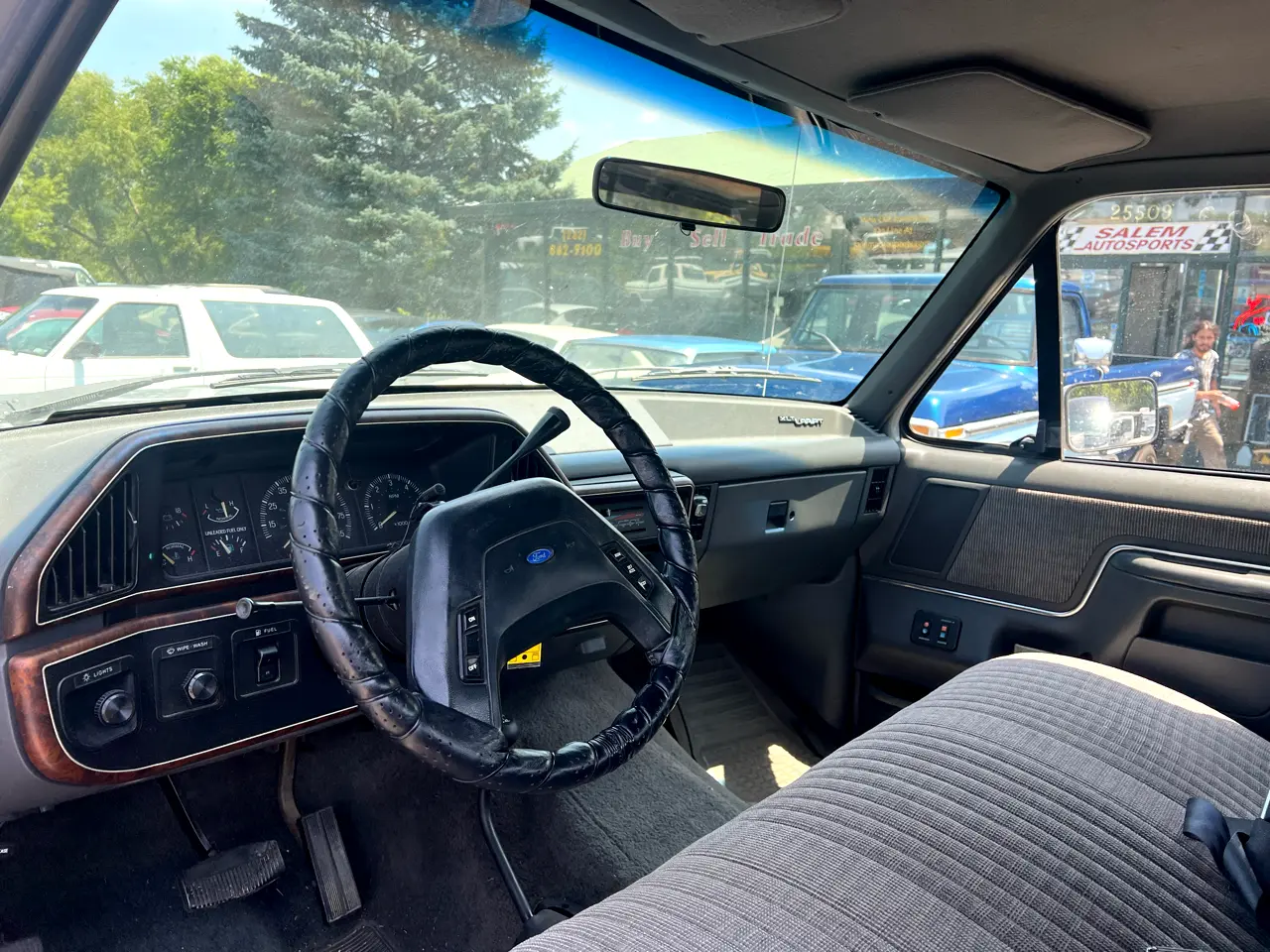 used-1989-ford-heavy-duty-4x4-for-sale-07