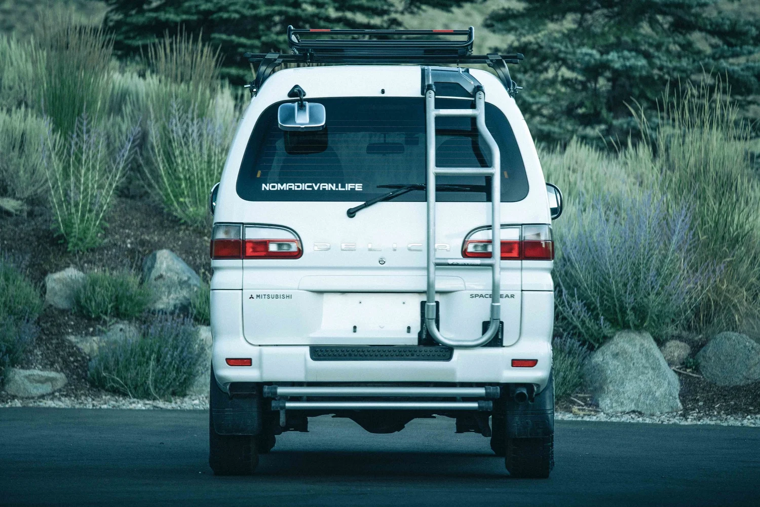 zeb-mitsubishi-delica-for-sale-nomadic-05
