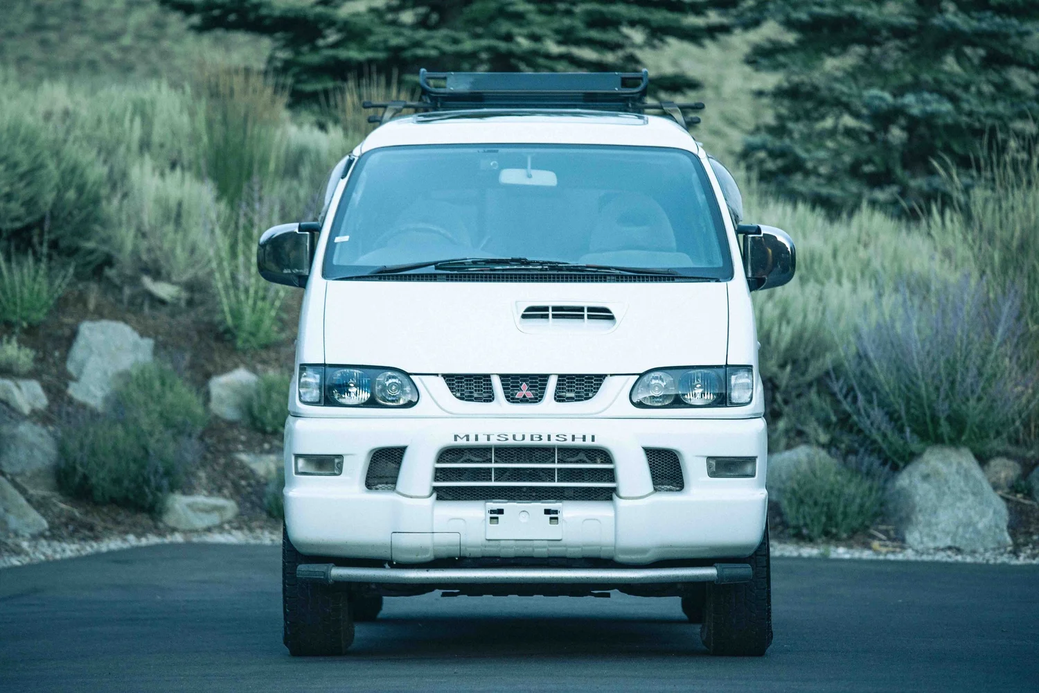 zeb-mitsubishi-delica-for-sale-nomadic-09
