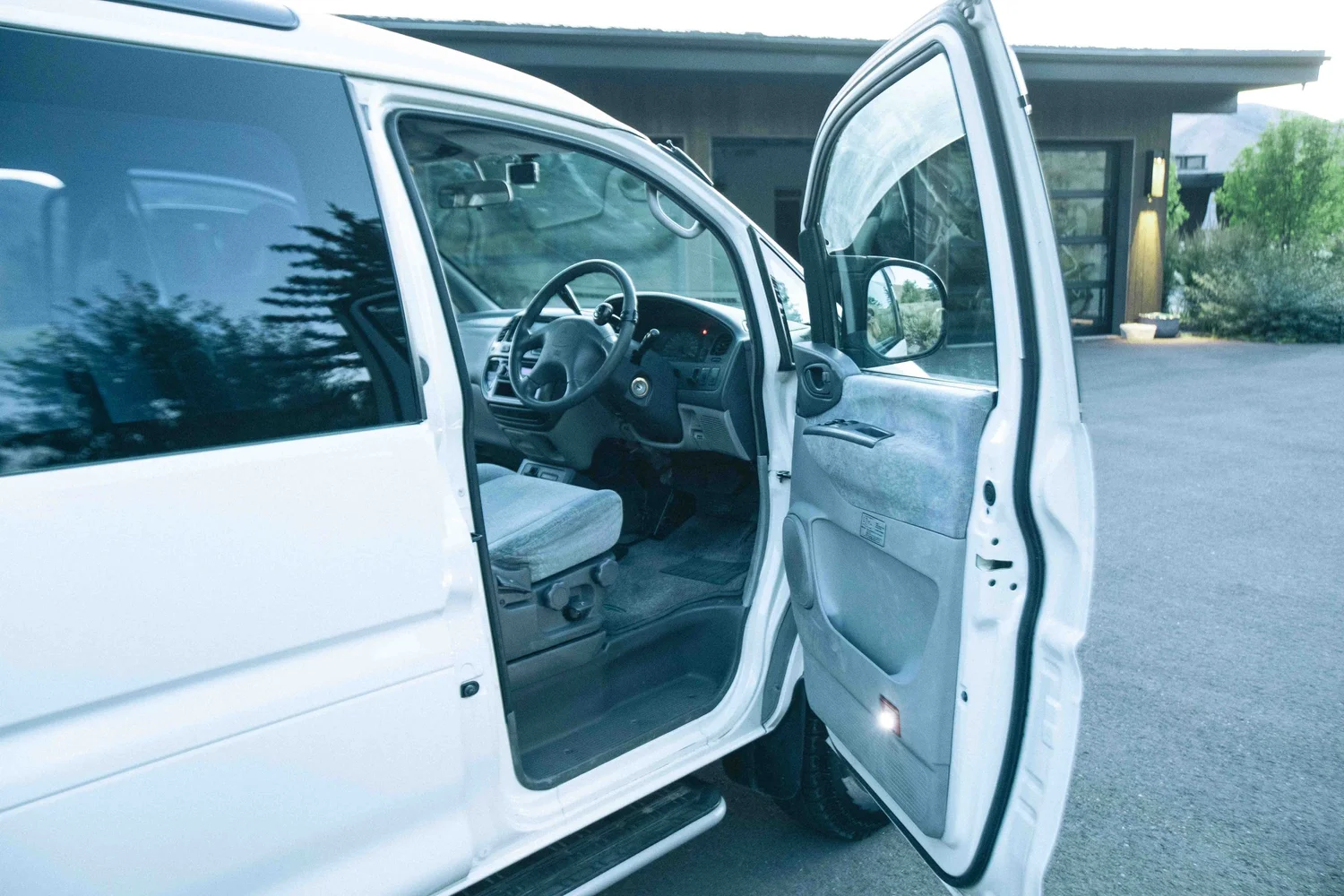 zeb-mitsubishi-delica-for-sale-nomadic-10