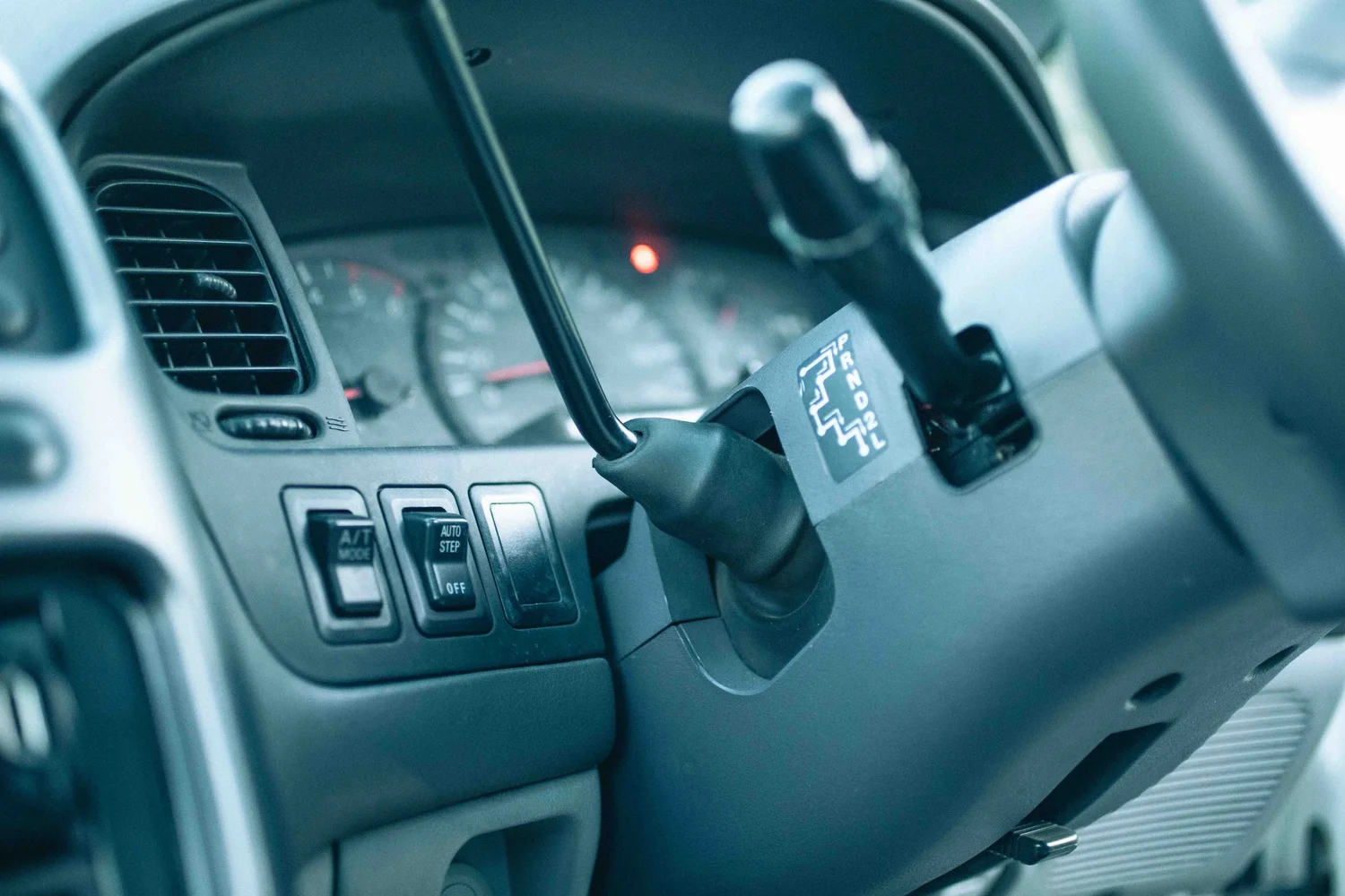 zeb-mitsubishi-delica-for-sale-nomadic-17