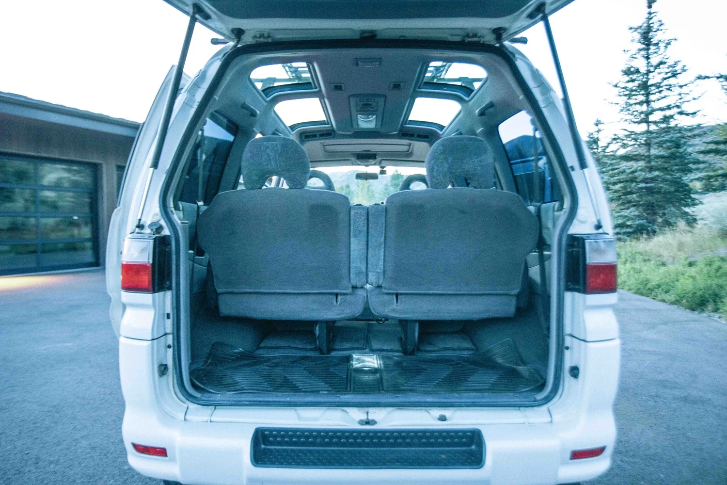 zeb-mitsubishi-delica-for-sale-nomadic-27