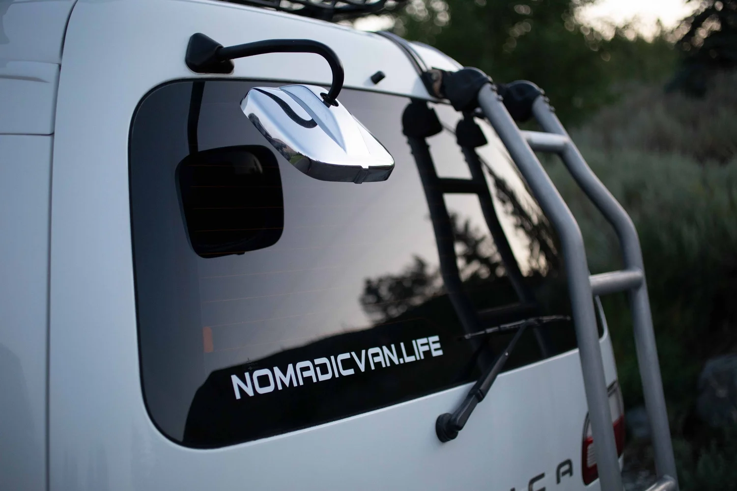 zeb-mitsubishi-delica-for-sale-nomadic-44