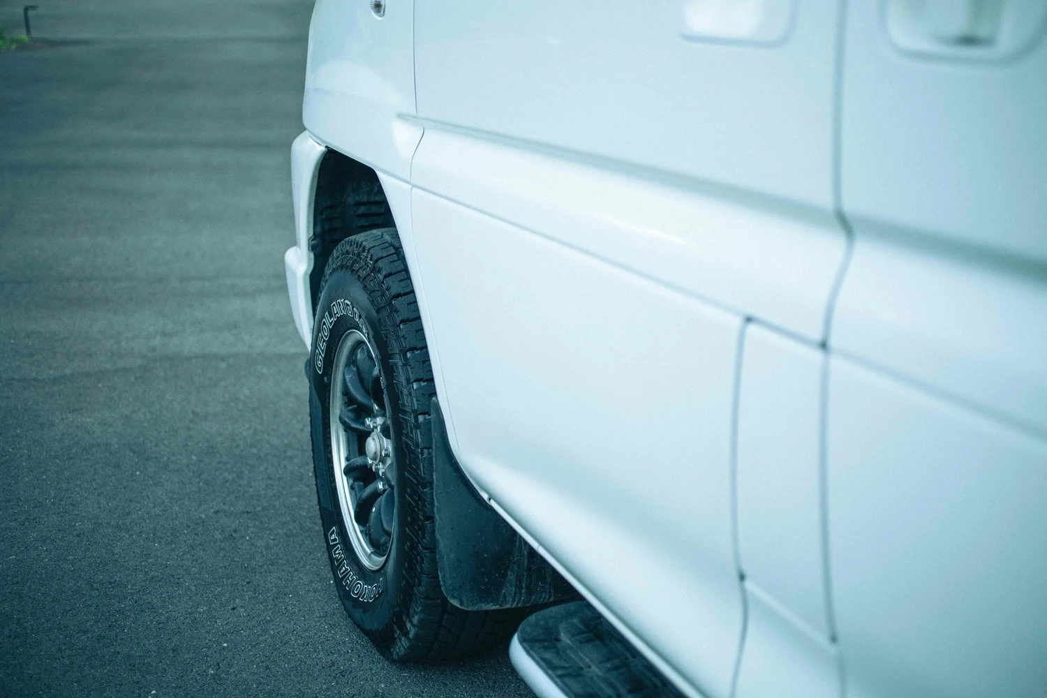 zeb-mitsubishi-delica-for-sale-nomadic-57
