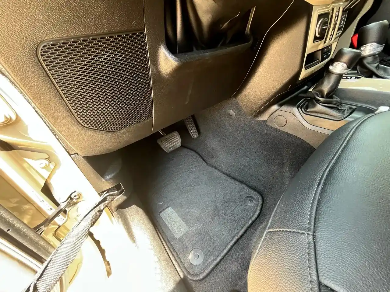 1-owner-2021-jeep-wrangler-unlimited-sport-for-sale-birmingham-al-33