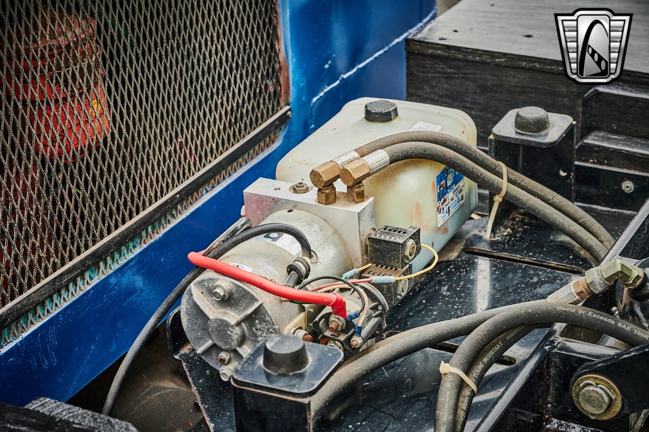1961-jeep-fc150-dump-truck-for-sale (29)