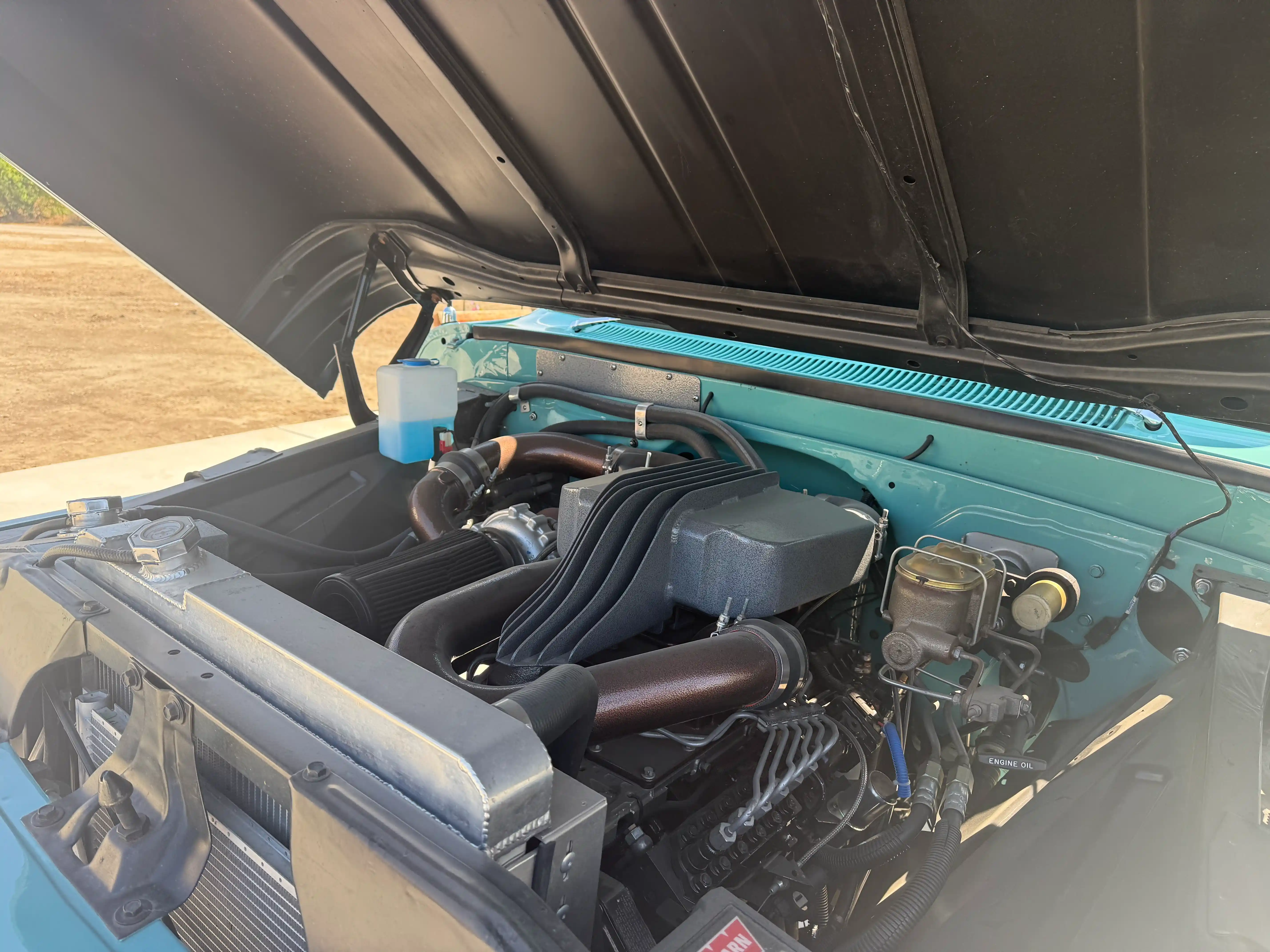 1966-Chevy-crew-cab-4-door-4x4-custom-for-sale-10