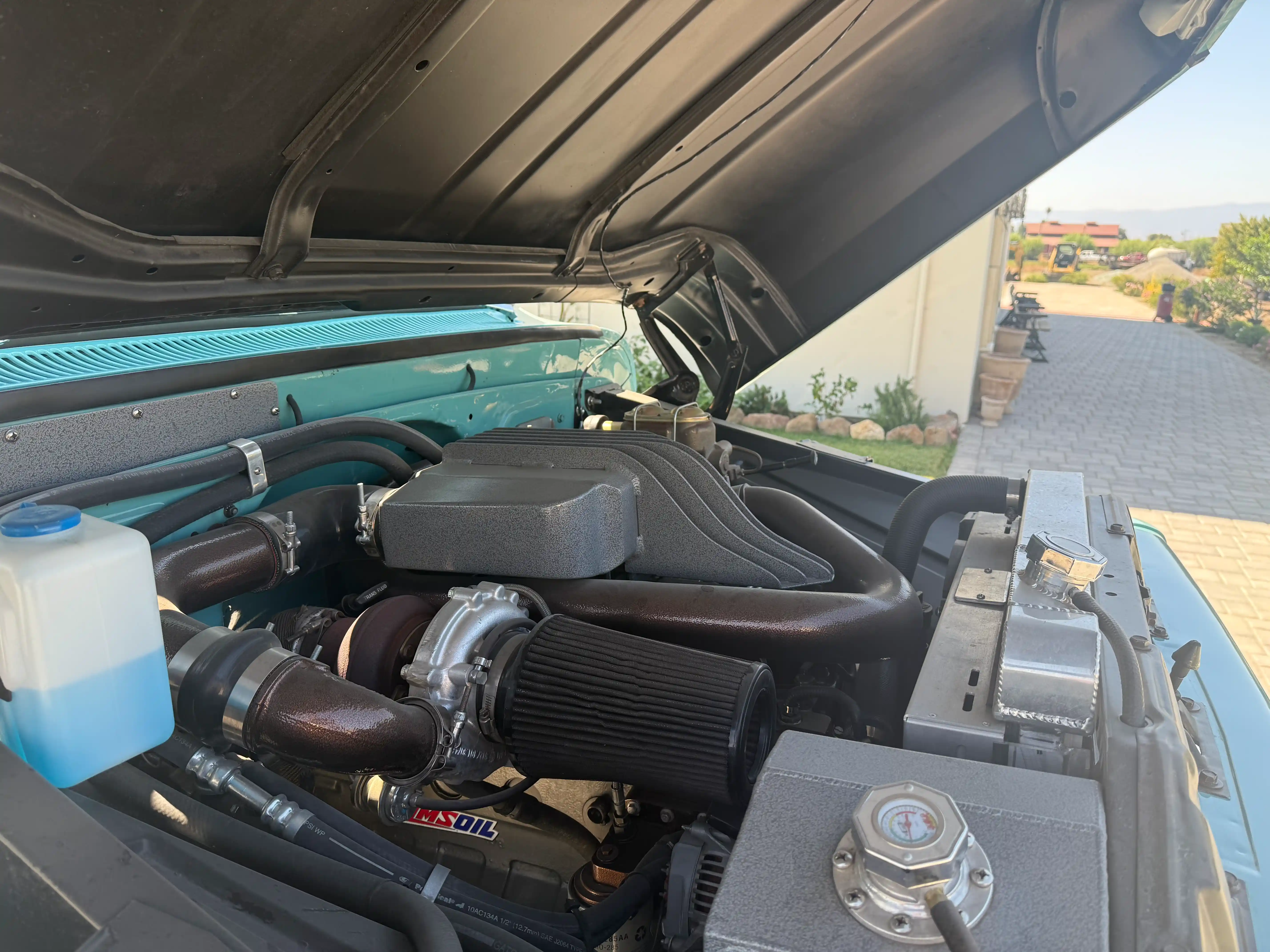 1966-Chevy-crew-cab-4-door-4x4-custom-for-sale-11