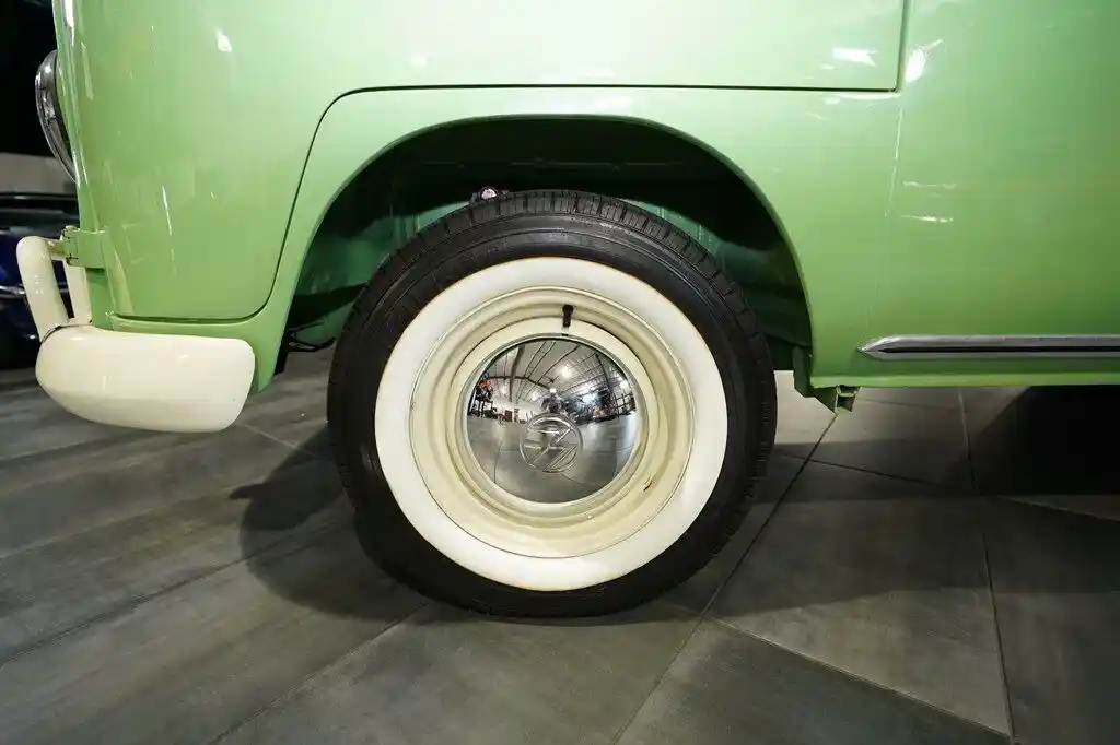 1966-volkwagen-bus-for-sale-boerne-tx-10