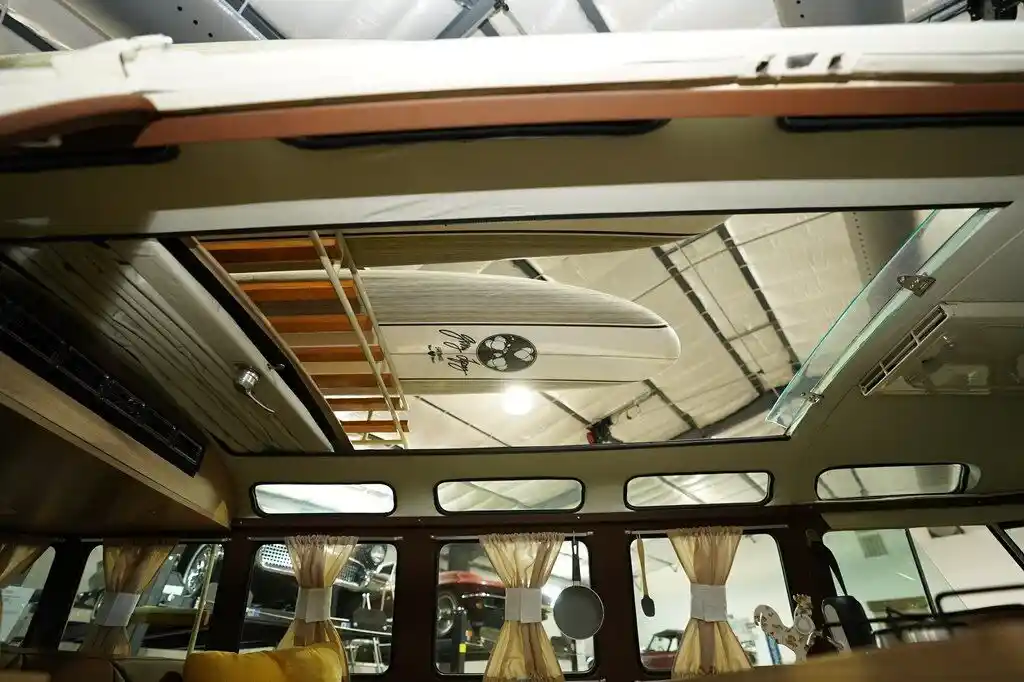1966-volkwagen-bus-for-sale-boerne-tx-30