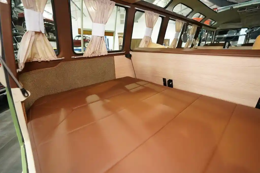 1966-volkwagen-bus-for-sale-boerne-tx-37