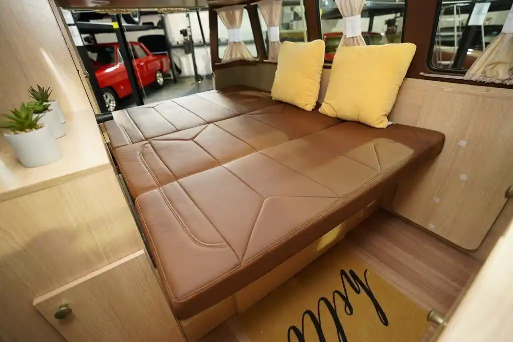 1966-volkwagen-bus-for-sale-boerne-tx-39