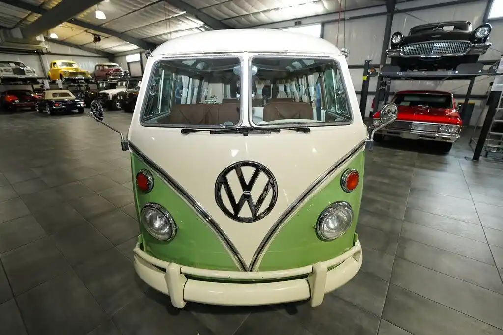 1966-volkwagen-bus-for-sale-boerne-tx-9